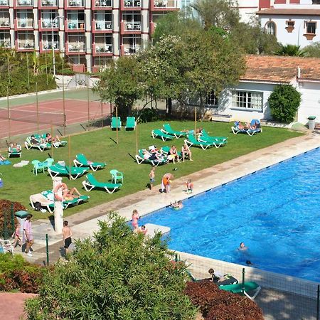 Carihuela Park Palace - Cocasa Apartment Torremolinos Bagian luar foto