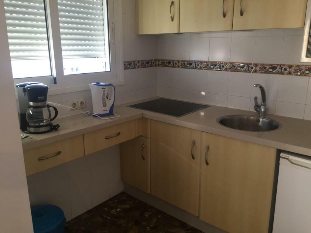 Carihuela Park Palace - Cocasa Apartment Torremolinos Bagian luar foto