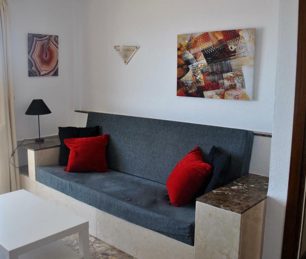 Carihuela Park Palace - Cocasa Apartment Torremolinos Bagian luar foto